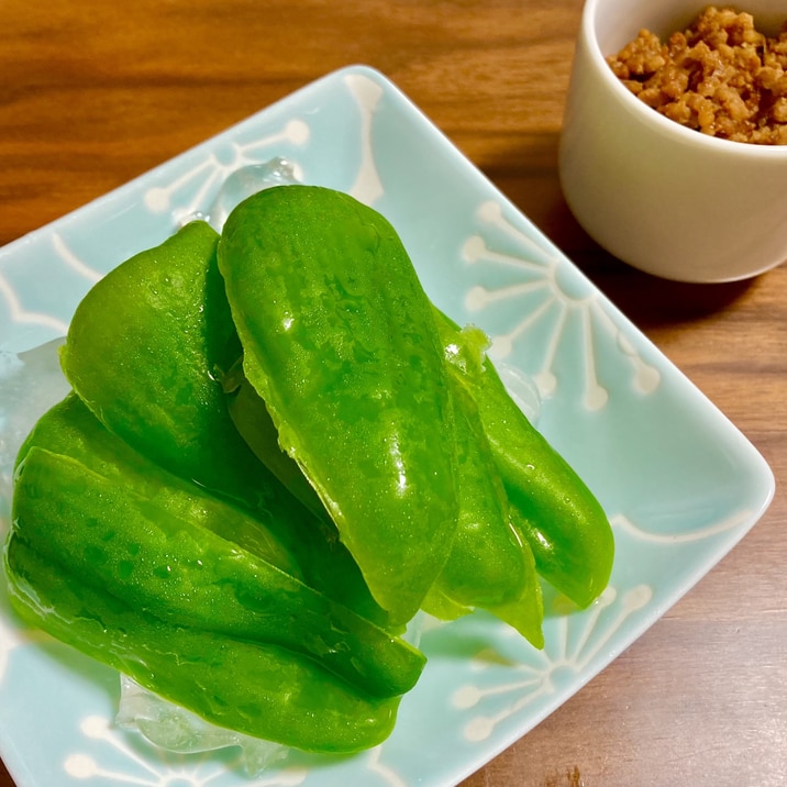 冷やしピーマン*担々肉味噌添え